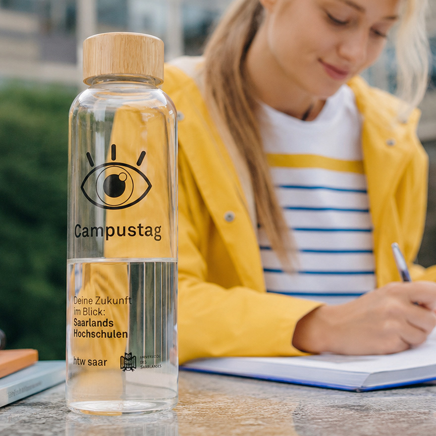 Borosilicate glass water bottle university